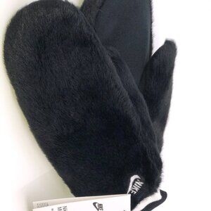 Nike Warm Faux Fur Mittens Black w/ White Trim Winter Soft Sz XS/S, MSRP$35, NWT